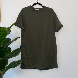 Zara // Army green t-shirt dress